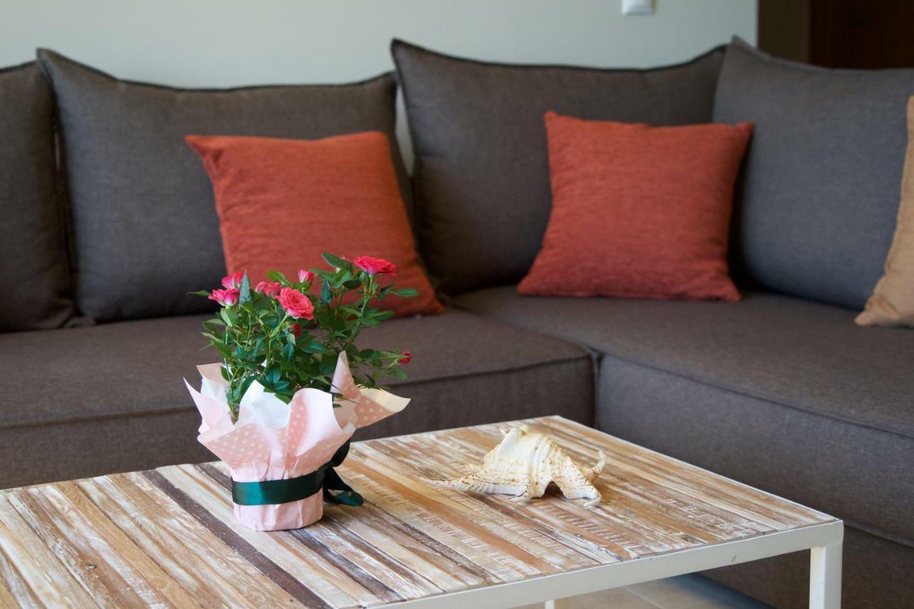 Gliving365 Capital Appartement Argostoli  Buitenkant foto